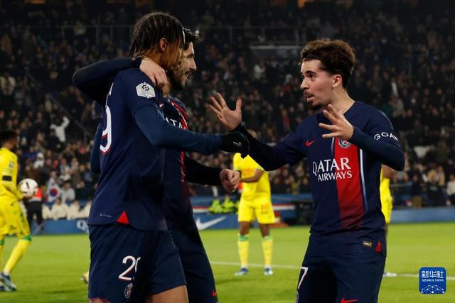 亚的防线在 亚的防线在